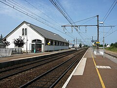 La gare de Genlis vue vers Dijon.