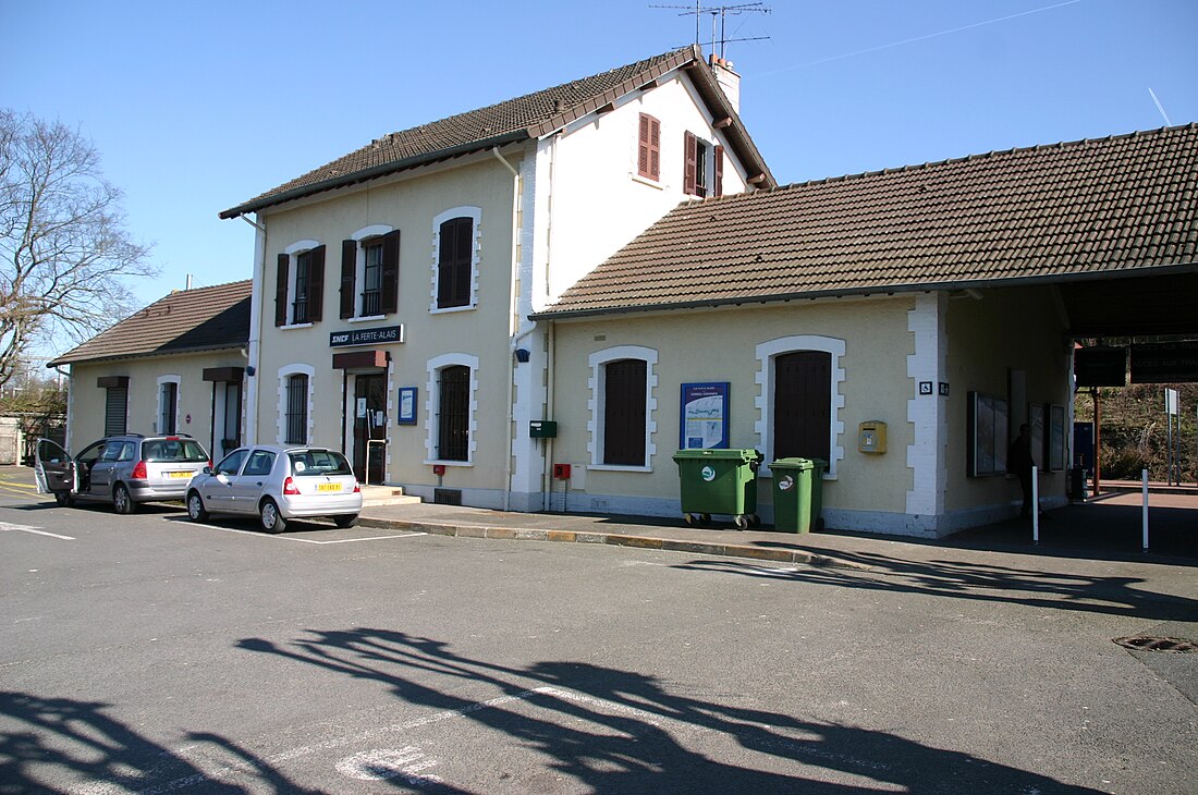 Gare de La Ferté-Alais