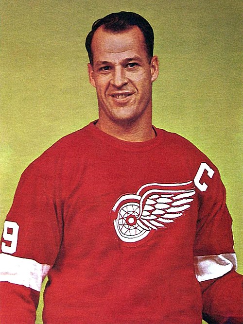 Howe with the Detroit Red Wings in the 1960s