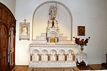 File:Highgate,_St.Joseph’s_Catholic_Church,_St_Michael’s_Chapel.jpg