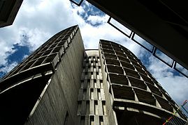 Torre do Instituto Autónomo Hospital Universitário dos Andes (1972)