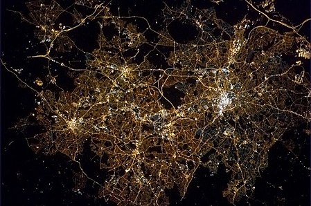 Tập tin:ISS Birmingham at night.jpg