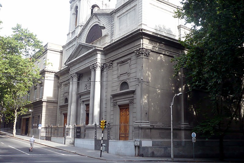 File:Iglesia del Sagrado Corazón - panoramio.jpg