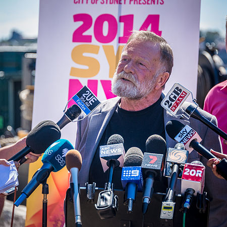 Jack Thompson speaks at the media.jpg