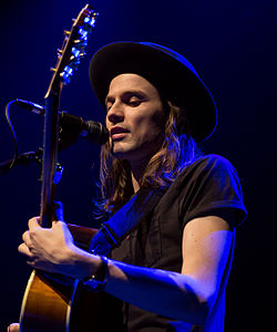 James Bay en Austin, 2015.jpg