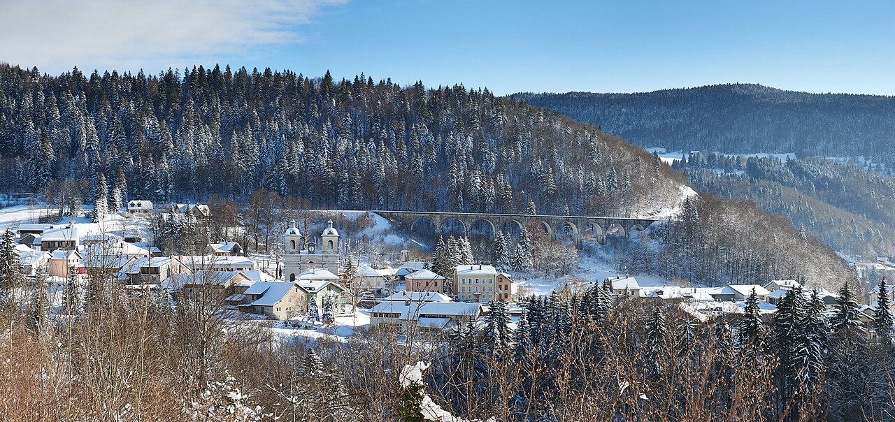 Parc naturel régional du Haut-Jura 1280px-Jura_1_1