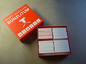 Kartenspiel für bis zu 10 Personen
