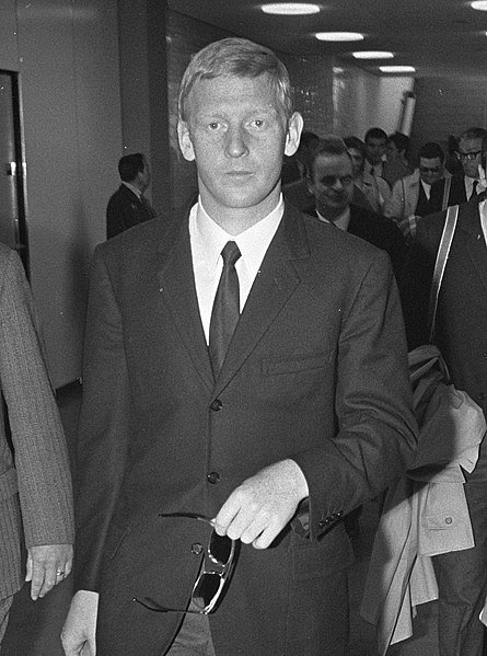 File:Karl-Heinz Schnellinger.jpg