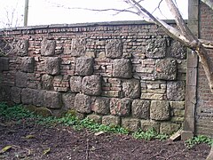 Kitchen garden's wall.JPG