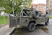 Terénní automobil Land Rover 130 Military A4 Kajman z výzbroje Armády České republiky. Vystaveno 14. října 2014 při příležitosti oslav 95. výročí vzniku Generálního štábu AČR.