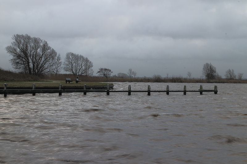 File:Langweerderwielen bij slecht weer 05.JPG