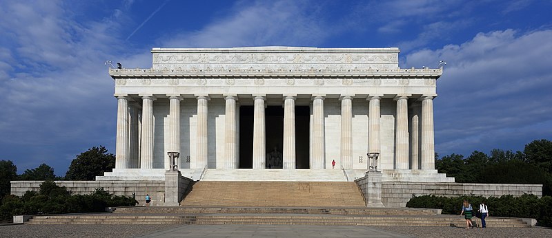 File:Lincoln Memorial east side.JPG