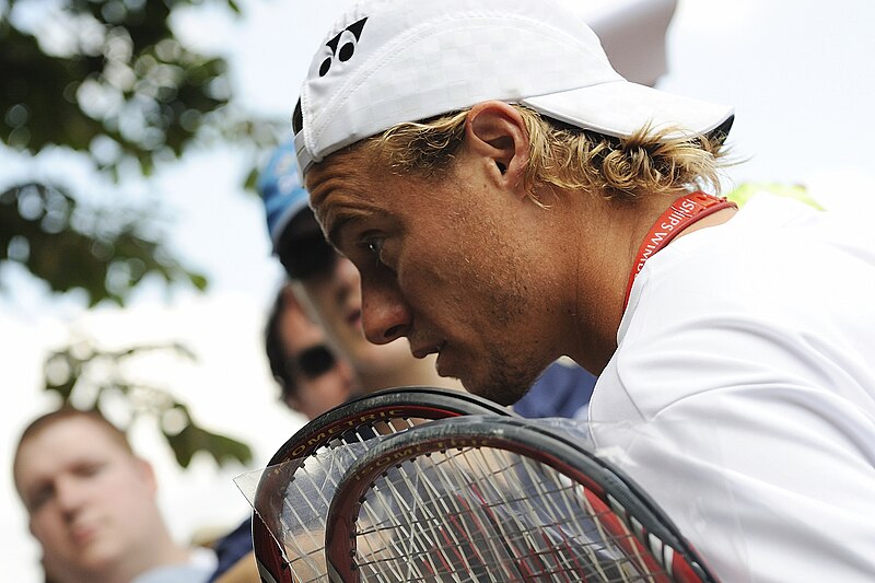 File:Lleyton Hewitt at the 2009 Wimbledon Championships 01.jpg