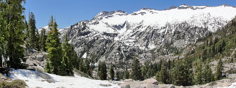 File:Lower Canyon Lake Trail, Trinity Alps.jpg