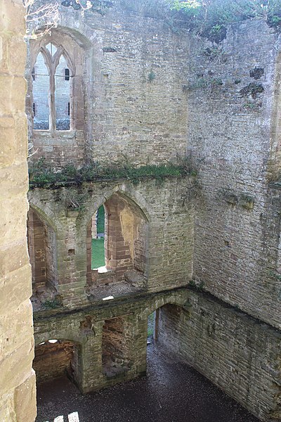 File:LudlowCastle, SolarWingInterior.jpg