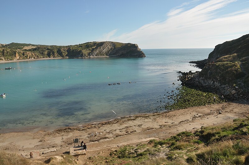 File:Lulworth Cove (1918).jpg