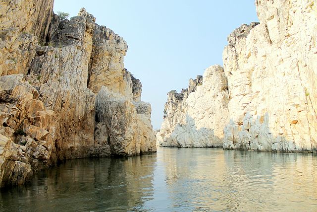 Image: Marble Rocks   Jabalpur