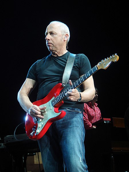 File:Mark Knopfler NEC 2008 02 (cropped).jpg