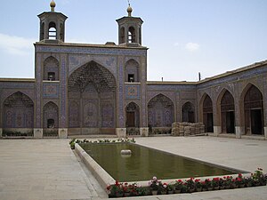 Masjed Nasir ol Molk shiraz iwan.jpg