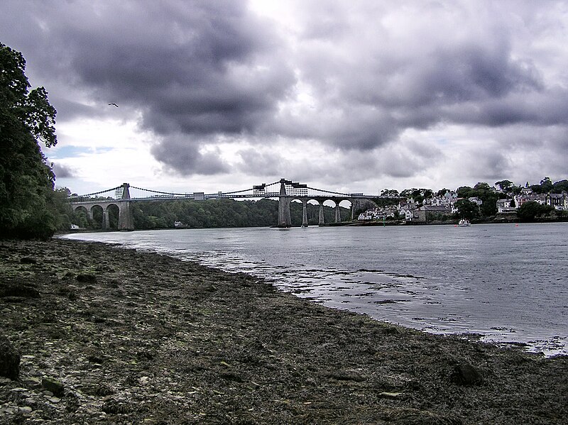 File:Menai Bridge - panoramio (3).jpg