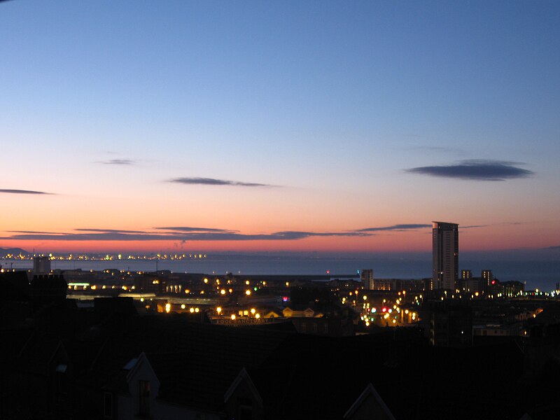 File:Meridian Tower Swansea Skyline.jpg