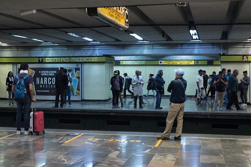 File:Metro Centro Médico.jpg