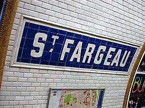 Pařížské metro - Ligne 3 bis - Saint-Fargeau 02.jpg