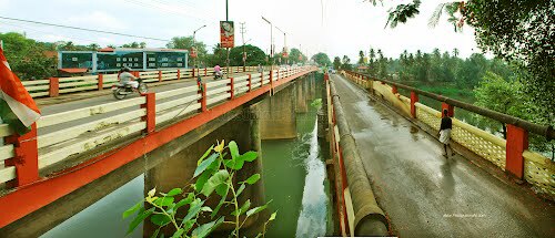 Muvattupuzha Old and New Bridges