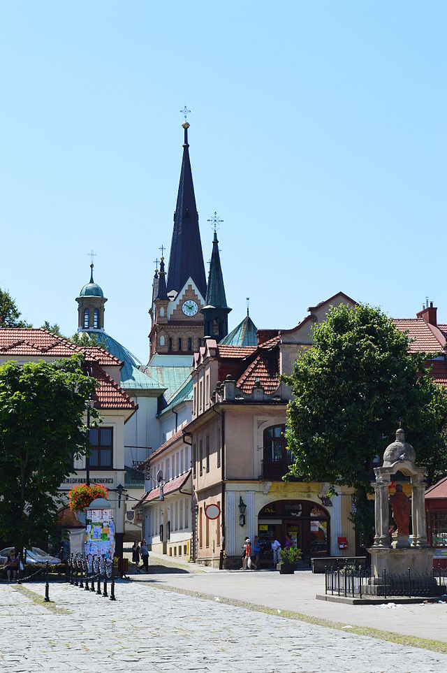 Rynek we Myślyńicach