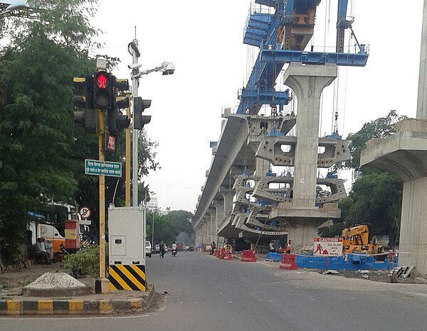 Viaduct under construction on Wardha Road