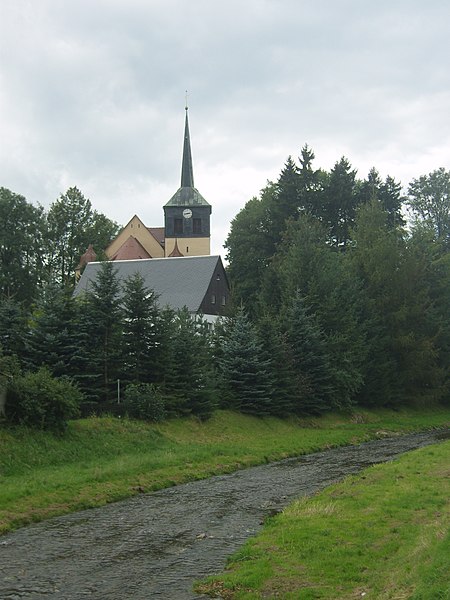 Neusalza kirche2