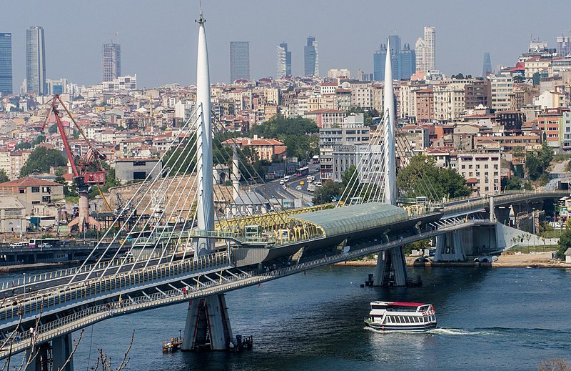 File:New bridge on the Golden Horn (Halic) (14858594489) (cropped).jpg