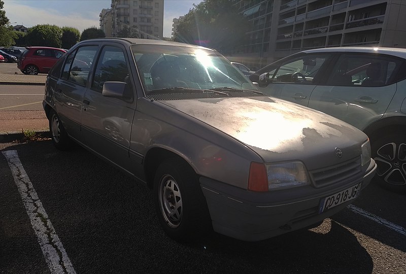 File:Opel Kadett (28741573267).jpg