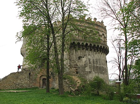 Ostroh tower 2.jpg