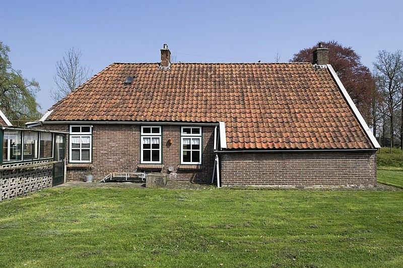 File:Overzicht achtergevel - Frederiksoord - 20530426 - RCE.jpg