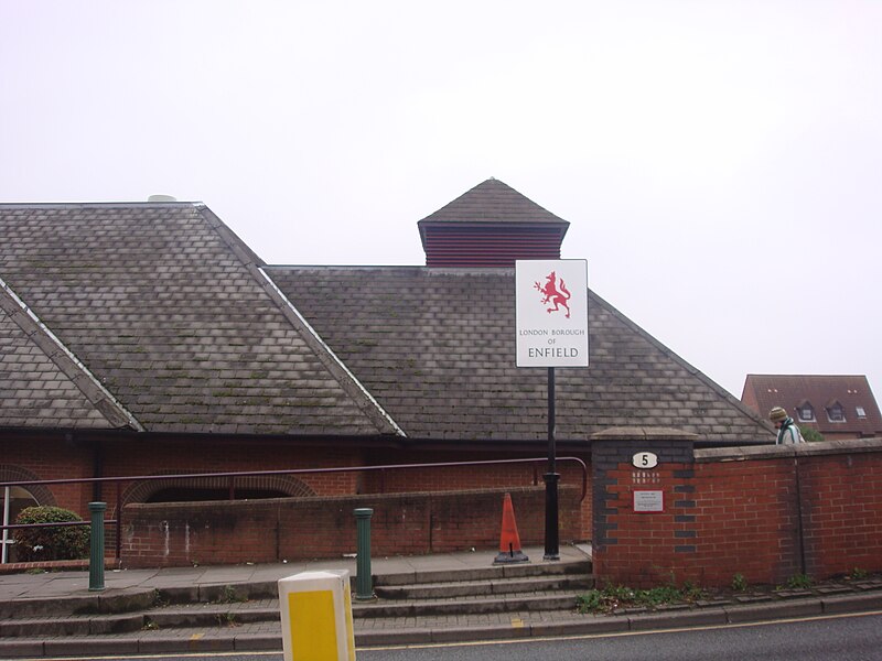 File:Palmers Green view with Enfield emblem.JPG