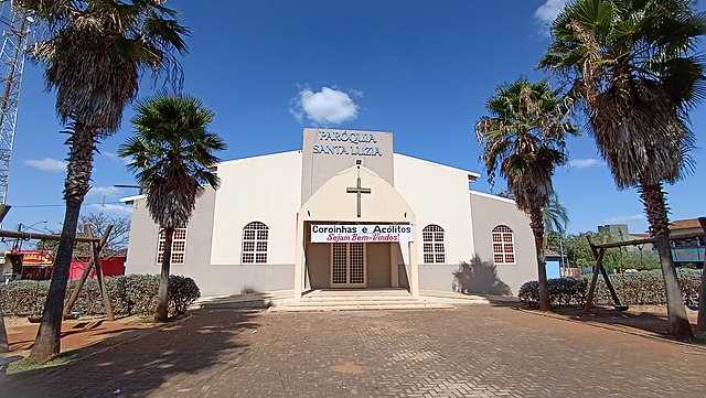 Paróquia Santa Luzia no centro de Aragoiânia