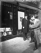 https://digitalcollections.lib.washington.edu/digital/collection/seattle/id/4513 A few more angles on that building, diverting slightly onto Union Street