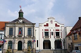 Gemeentehuis en feestzaal