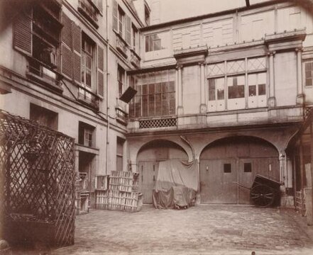La cour vers 1900 photo Eugène Atget