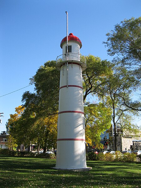 File:Phare arriere Lachine 03.jpg