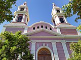 Catedral de Rancagua desde la Plaza de los Héroes de Rancagua.