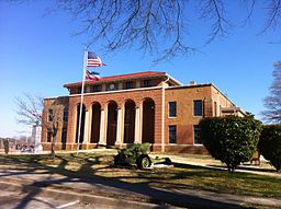 The Prentiss County courthouse i Booneville.