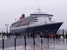 Queen Mary II at Liverpool 1.jpg