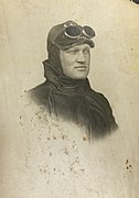 RFC Second Lieutenant Karl Brooks Heisey 1920.jpg