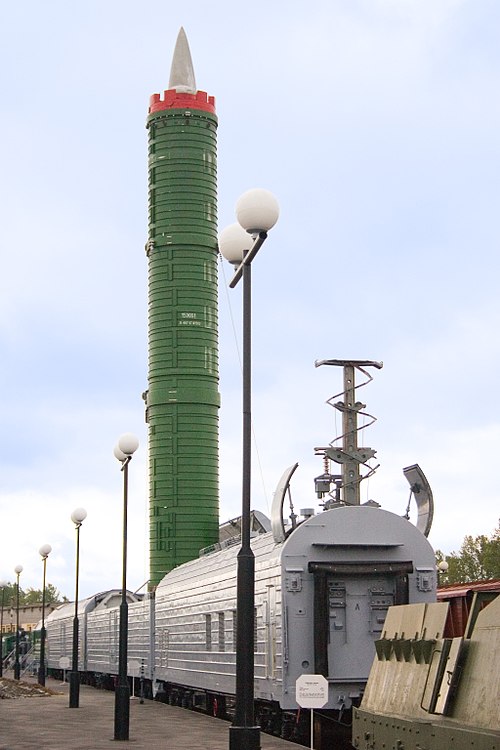 RT-23 ICBM complex in Saint Petersburg museum.jpg
