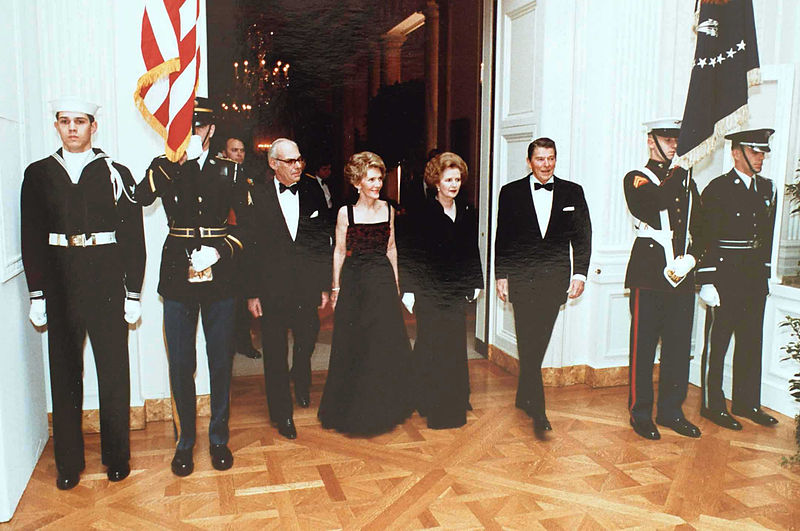 File:Reagans and Thatchers walk at state dinner.jpg