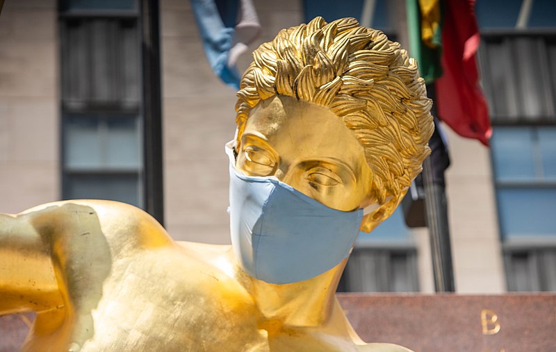 File:Rockefeller Center Prometheus Statue Face Mask COVID19 New York City (50156728032).jpg