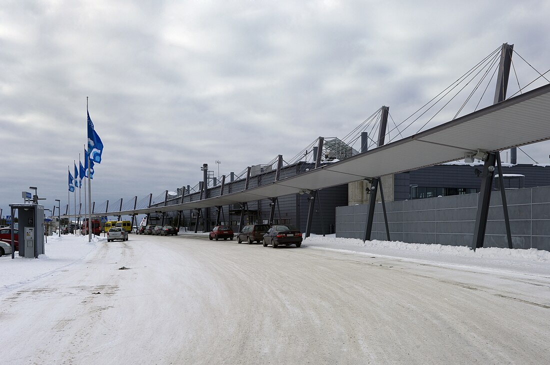 File:Rovaniemi Airport March 6 2009 01.jpg