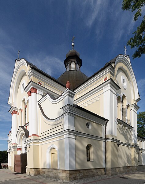 File:Rzeszów, Sanktuarium Wniebowzięcia Najświętszej Maryi Panny w Rzeszowie DZolopa 2019-08-17 170043 1366.jpg